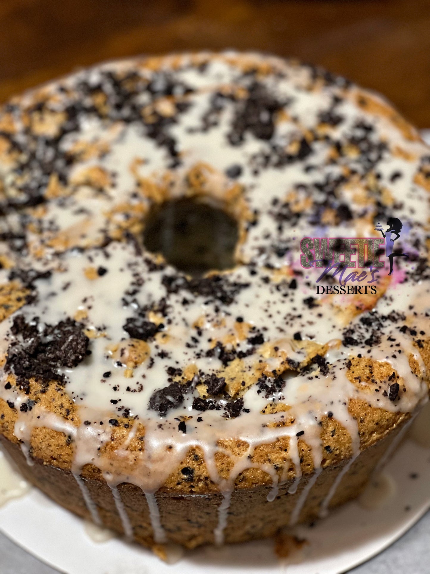 Cookies & Cream Pound Cake